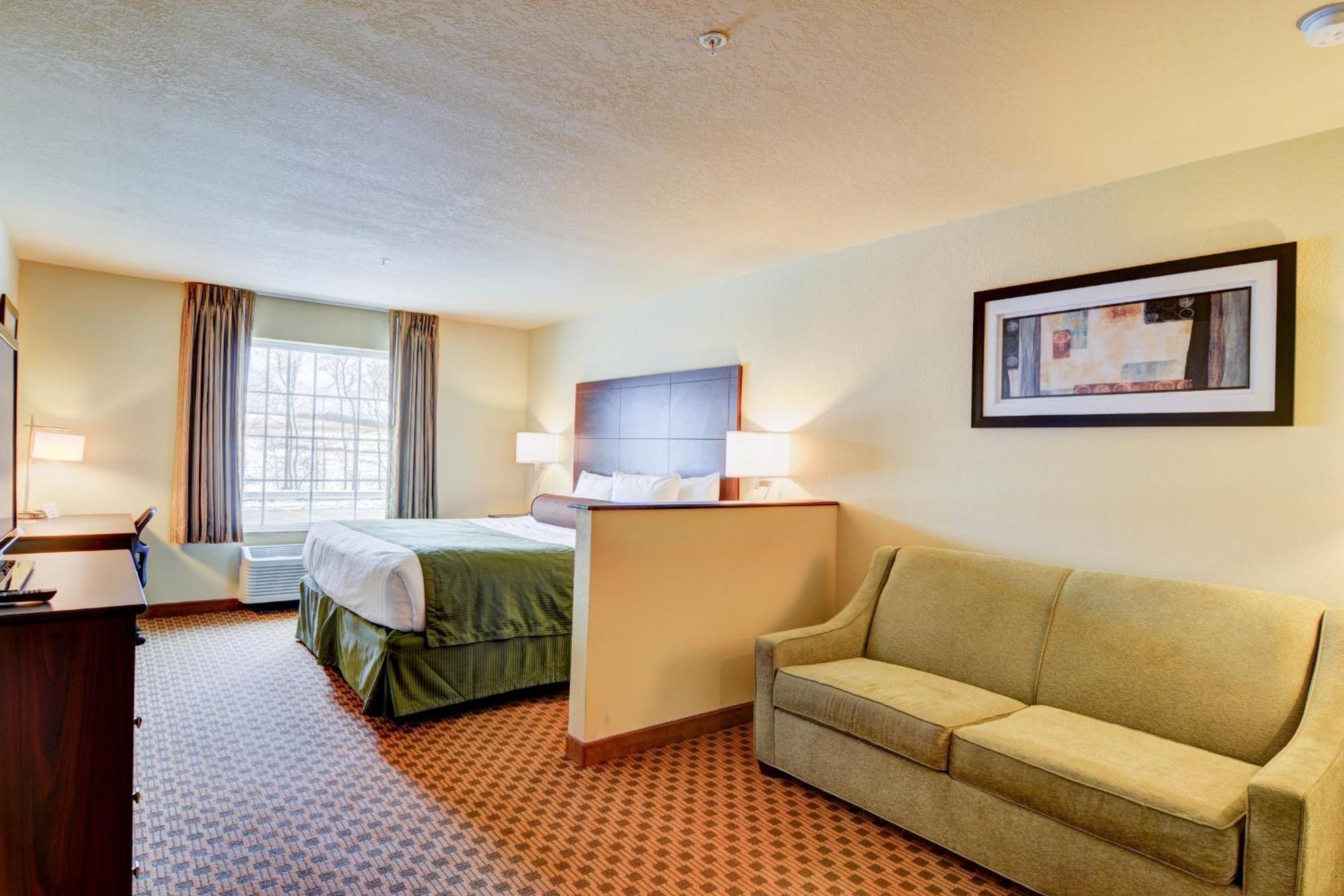 The At 3* Punxsutawney